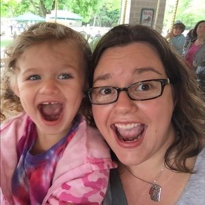 Meet your Posher, Michele